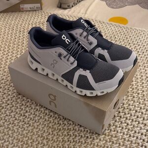 On Running Cloud 5 Combo Sneakers